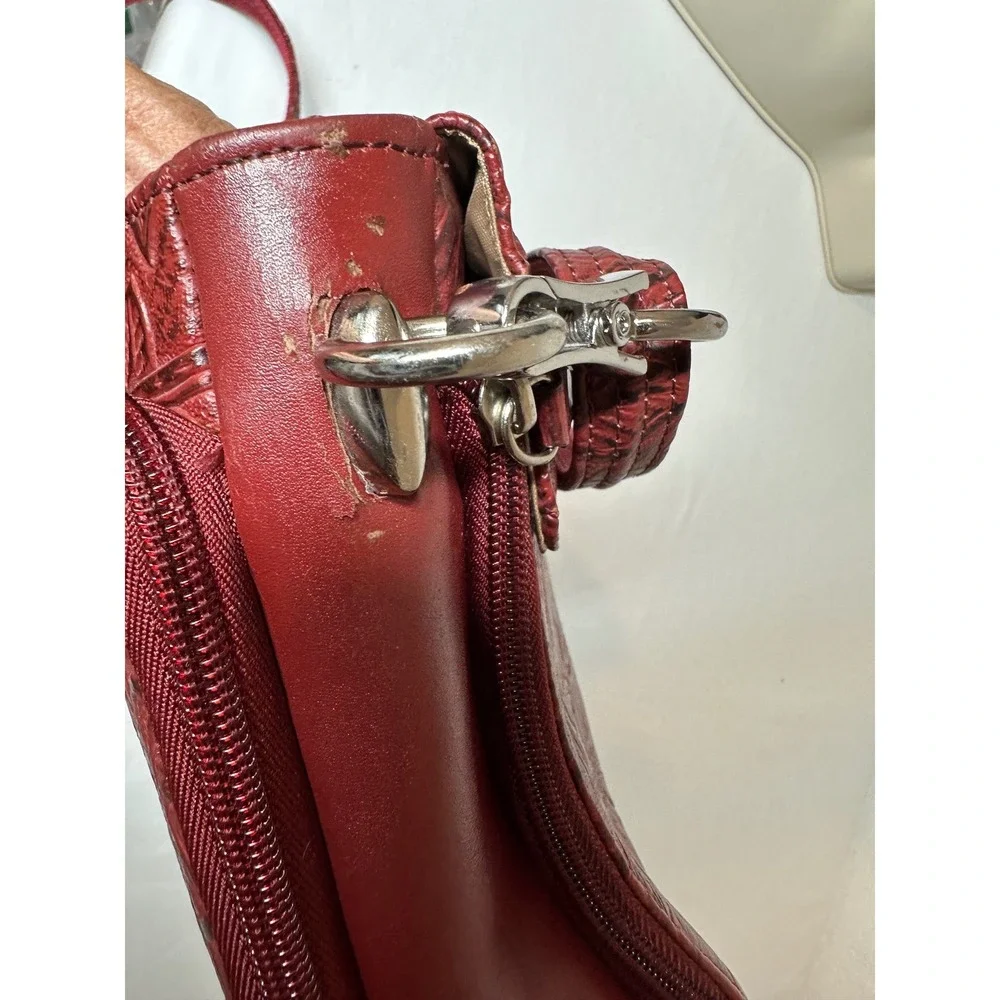 Gun Tote'n Mamas Burgundy Floral Embossed Leather Concealed Carry Crossbody Bag